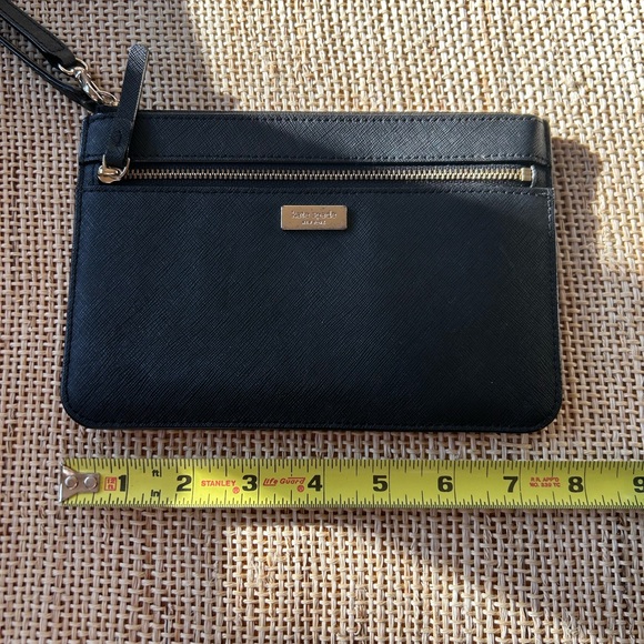Kate Spade Black Leather Tinie Laurel Way Slim Profile Wristlet w/Outside Pocket - Picture 3 of 10